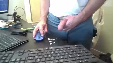 Snapshot of hoverday chatting on September 24, 2025, 3:21 am hoverday online show from September 24, 2025, 3:21 am