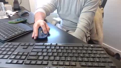 hoverday online show from March 13, 2026, 2:56 pm