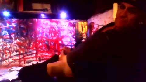 Snapshot of howbowdadareboy33 chatting on December 7, 2024, 10:23 am ask me online show from December 7, 2024, 10:23 am