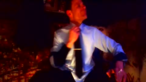 Snapshot of howbowdadareboy33 chatting on January 19, 2025, 12:38 am ask me online show from January 19, 2025, 12:38 am