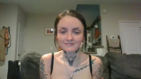 howdyitsaspen online show from December 4, 2025, 6:44 am