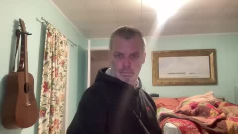 Snapshot of howlingatnothing chatting on February 18, 2025, 10:36 pm howlingatnothing online show from February 18, 2025, 10:36 pm