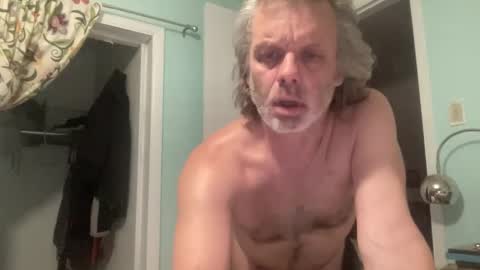 Snapshot of howlingatnothing chatting on December 20, 2025, 2:40 am howlingatnothing online show from December 20, 2025, 2:40 am