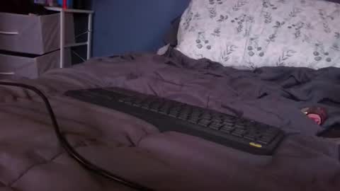 Snapshot of hpluvscash chatting on February 18, 2026, 2:02 pm Pilgrim online show from February 18, 2026, 2:02 pm