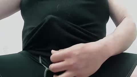 hrddick4l online show from March 12, 2025, 5:07 pm