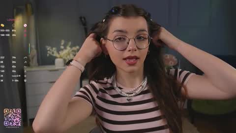 Snapshot of huba_booba chatting on October 13, 2025, 7:58 pm Diane online show from October 13, 2025, 7:58 pm