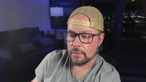 Snapshot of hudson_cage chatting on October 13, 2025, 4:34 am Hudson Cage formerly DCLthrKnkBoy online show from October 13, 2025, 4:34 am