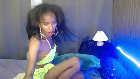 Snapshot of hugecock_caramel chatting on March 3, 2026, 9:04 am hugecock_caramel online show from March 3, 2026, 9:04 am