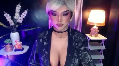Snapshot of hugecockchristine chatting on May 3, 2026, 12:49 am Christine online show from May 3, 2026, 12:49 am