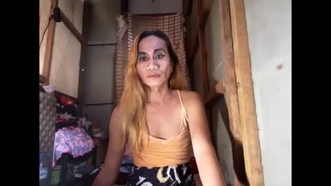 Snapshot of hugecockforyouxx chatting on November 1, 2025, 11:40 pm bella passwordshow 500tokens no time limit online show from November 1, 2025, 11:40 pm