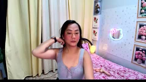 Snapshot of hugejuicyhotdog chatting on September 19, 2025, 10:54 pm hugejuicyhotdog online show from September 19, 2025, 10:54 pm