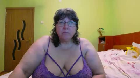 Snapshot of hugetitsxxx chatting on January 26, 2025, 10:24 pm HugeTitsXXX online show from January 26, 2025, 10:24 pm