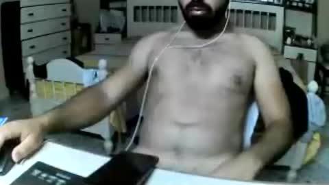 hugeveiny online show from July 16, 2026, 6:41 am