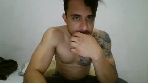 Snapshot of hugolechugo chatting on February 3, 2025, 11:09 am hugolechugo online show from February 3, 2025, 11:09 am