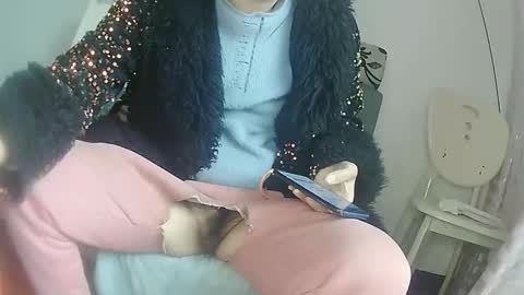 hujiajia520321431 online show from March 22, 2026, 12:25 am