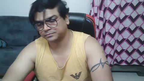 HulkHero online show from December 2, 2024, 3:25 pm