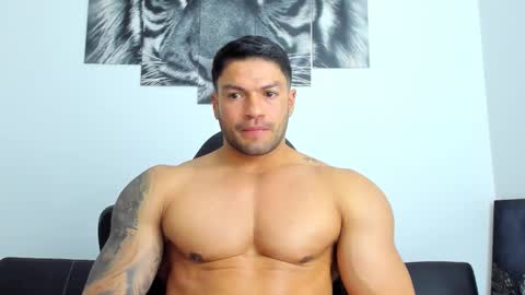 Snapshot of humber_eli chatting on November 6, 2025, 1:50 am Eli online show from November 6, 2025, 1:50 am