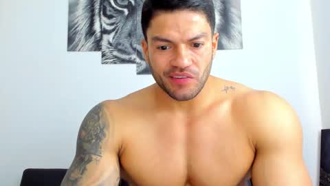 Snapshot of humber_eli chatting on November 13, 2025, 12:59 pm Eli online show from November 13, 2025, 12:59 pm