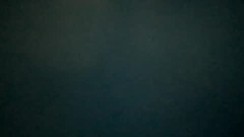 hummelbummel00 online show from April 29, 2026, 7:20 pm