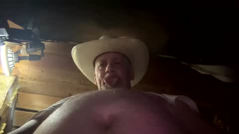 hung34u online show from July 11, 2026, 6:27 am