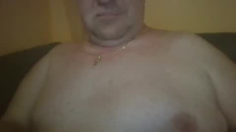 vastagfasz magyar apuci online show from May 24, 2026, 7:41 pm