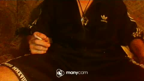 Snapshot of hungc2c420 chatting on December 3, 2024, 11:55 am hung420boner online show from December 3, 2024, 11:55 am