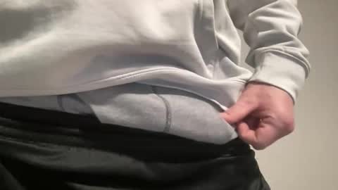 hungdizzy55 online show from March 15, 2026, 6:14 pm