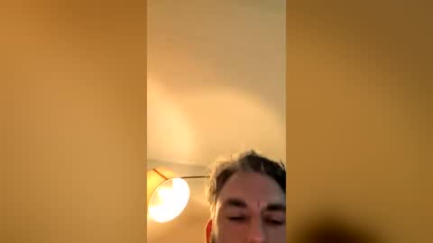 hungitalian40 online show from June 14, 2026, 3:52 am