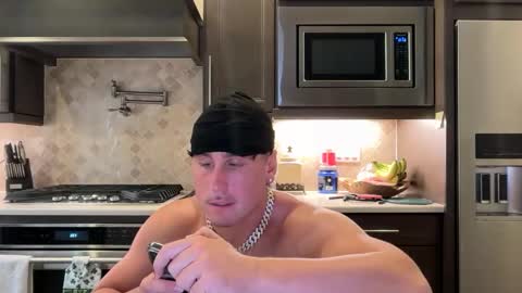 Snapshot of hungkingg22 chatting on September 25, 2025, 6:22 pm hungkingg22 online show from September 25, 2025, 6:22 pm