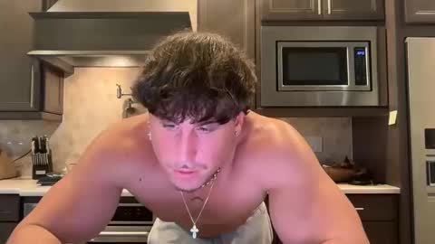 Snapshot of hungkingg22 chatting on October 15, 2025, 5:13 pm hungkingg22 online show from October 15, 2025, 5:13 pm