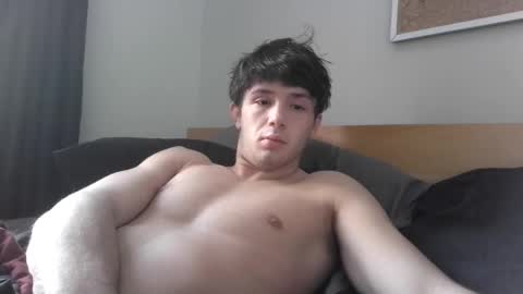 Snapshot of hunglikecrazyy chatting on February 12, 2026, 1:39 pm Tyler online show from February 12, 2026, 1:39 pm