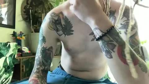 hunglungq online show from March 20, 2026, 6:24 pm