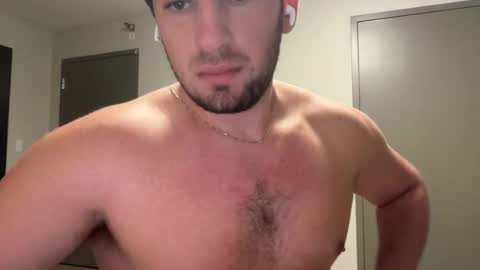 hungnhornystud online show from July 12, 2026, 11:07 pm