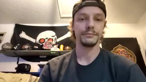 hungtxcock92 online show from February 14, 2025, 2:02 pm