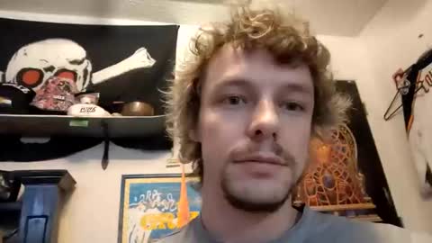 hungtxcock92 online show from February 17, 2025, 8:41 am