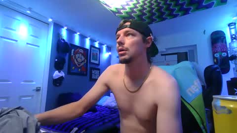 hungtxcock92 online show from September 20, 2025, 12:17 pm