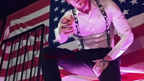 Snapshot of hunkytime chatting on June 1, 2026, 1:02 pm I AM NOT A DIRECTOR I AM THE BOSS KINGDADDYSIRSTR8ALPHAMASTER online show from June 1, 2026, 1:02 pm