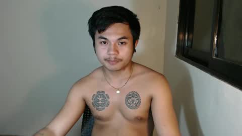 Snapshot of hunkyzeus chatting on January 4, 2025, 12:16 pm hunkyzeus online show from January 4, 2025, 12:16 pm