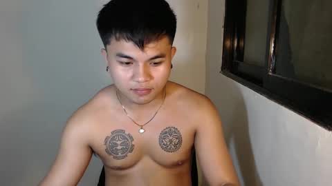 Snapshot of hunkyzeus chatting on January 8, 2025, 6:09 pm hunkyzeus online show from January 8, 2025, 6:09 pm