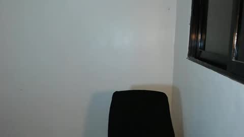 Snapshot of hunkyzeus chatting on January 10, 2025, 5:24 pm hunkyzeus online show from January 10, 2025, 5:24 pm