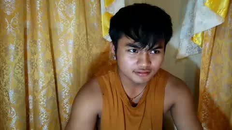 Snapshot of hunkyzeus chatting on December 16, 2025, 7:57 am hunkyzeus online show from December 16, 2025, 7:57 am