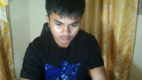 Snapshot of hunkyzeus chatting on January 5, 2026, 5:27 pm hunkyzeus online show from January 5, 2026, 5:27 pm