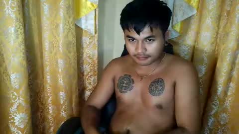 Snapshot of hunkyzeus chatting on January 8, 2026, 4:53 pm hunkyzeus online show from January 8, 2026, 4:53 pm