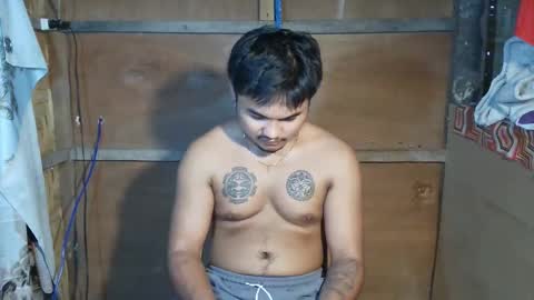 Snapshot of hunkyzeus chatting on February 13, 2026, 6:53 am hunkyzeus online show from February 13, 2026, 6:53 am