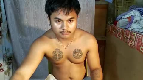 Snapshot of hunkyzeus chatting on March 1, 2026, 1:35 pm hunkyzeus online show from March 1, 2026, 1:35 pm