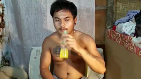 Snapshot of hunkyzeus chatting on March 2, 2026, 3:41 am hunkyzeus online show from March 2, 2026, 3:41 am