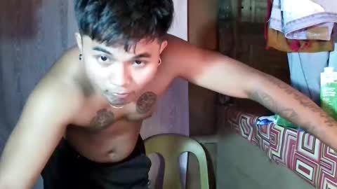 hunkyzeus online show from March 10, 2026, 6:24 pm