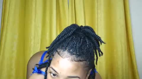 hunsweetpie online show from November 26, 2025, 2:12 am