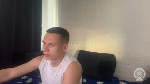 Snapshot of hunter_f1t chatting on June 8, 2026, 2:12 am Hunter online show from June 8, 2026, 2:12 am