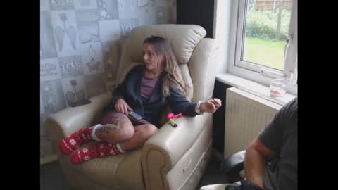 Snapshot of hunterandesme chatting on September 22, 2025, 9:22 am HunterandEsme online show from September 22, 2025, 9:22 am